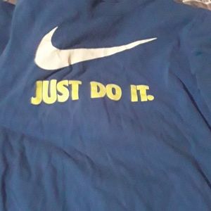 Nike just do it t-shirt large